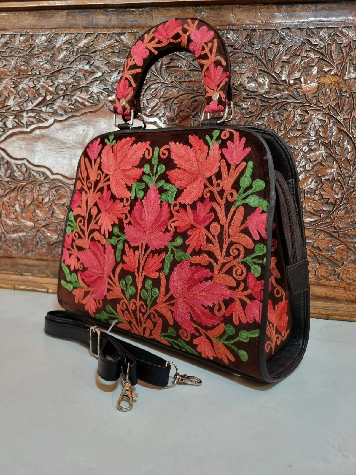 Ari Work Sling Bags - Image 6