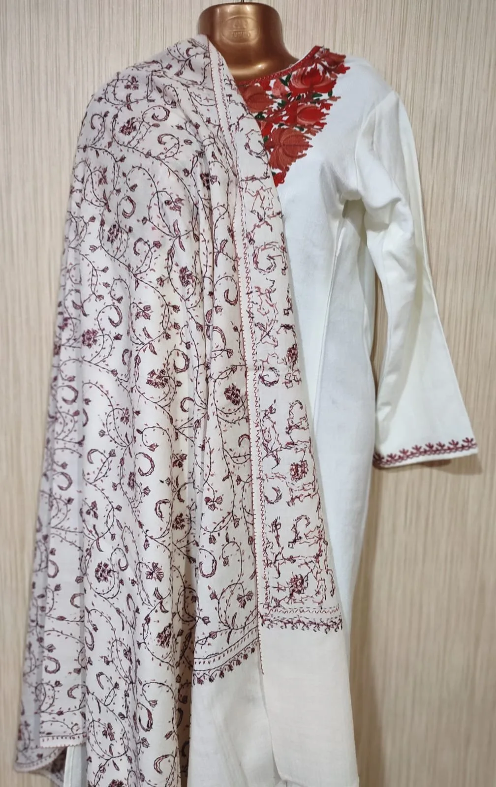 Pashmina Kashmiri Shawl Beige, Full Embroidery Work - Image 6