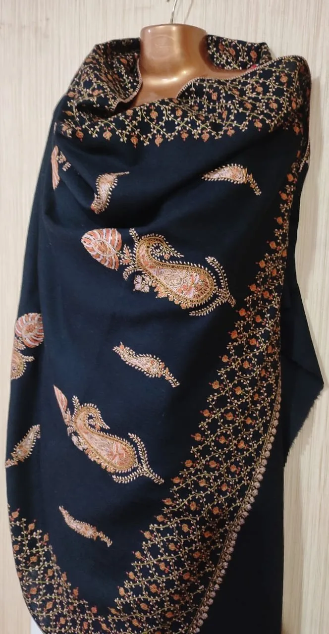 Pashmina Shawl Black, Full Jalidaar Embroidery - Image 10