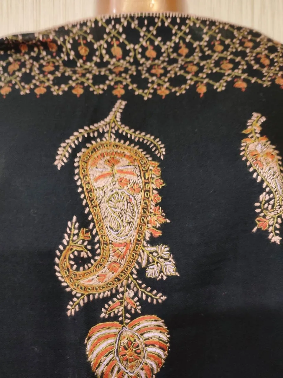 Pashmina Shawl Black, Full Jalidaar Embroidery - Image 5
