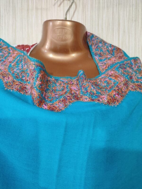 Pashmina Kashmiri Shawl Blue, Doordar Embroidery Work - Image 2