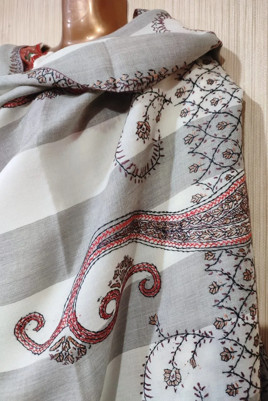Pashmina Kashmiri Shawl Grey-White, Doordar Embroidery Work