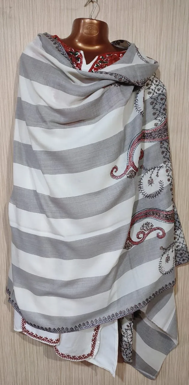Pashmina Kashmiri Shawl Grey-White, Doordar Embroidery Work - Image 2
