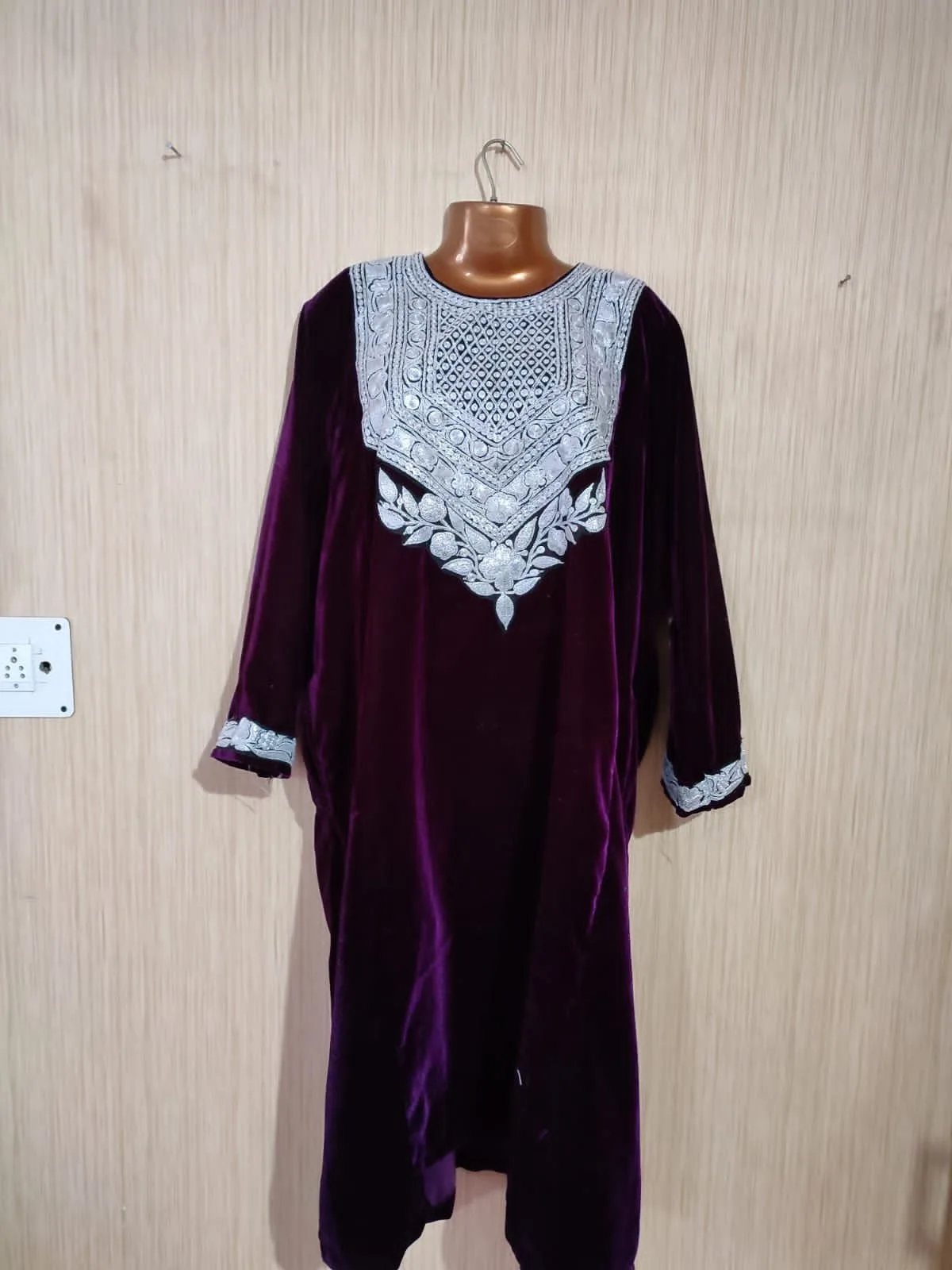 Velvet Pherans with Kashmiri Design Tilla Work - Image 5