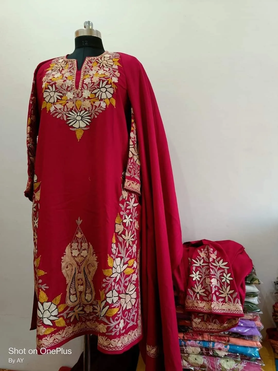 Pure Raffle Wool Pheran with Stole in Red Colour