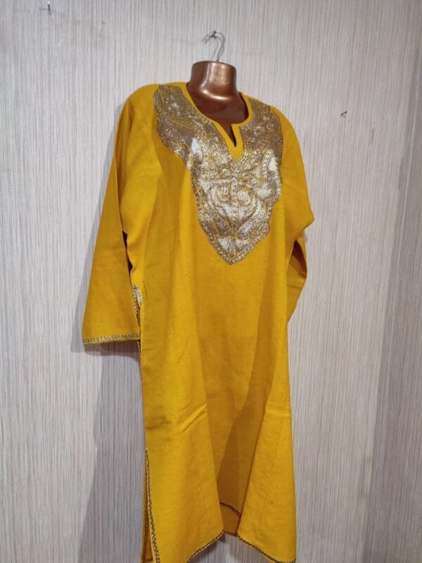 Golden Tilla Work Cashmere Wool Pheran in Yellow - Image 4