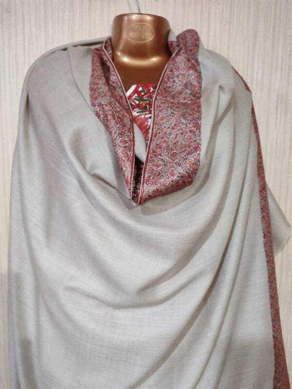 Pashmina Kashmiri Shawl in Basic Pashmina Colour, Thick Border Embroidery - Image 3