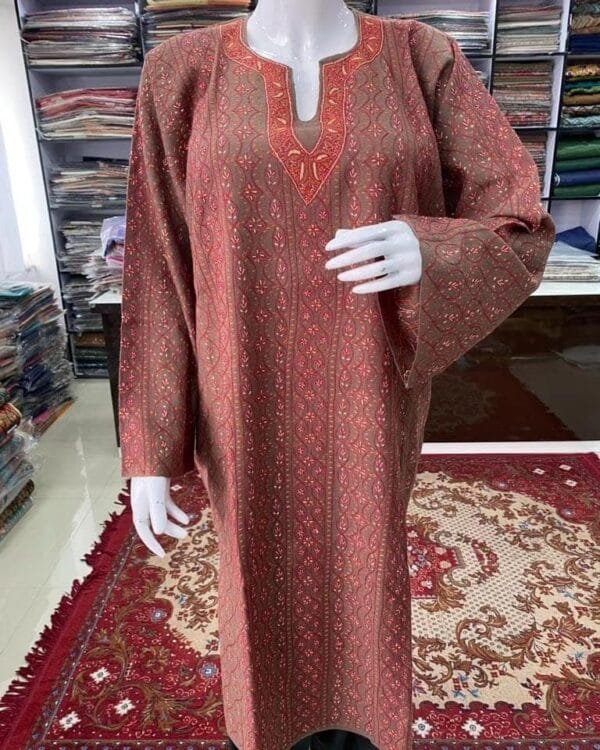 Pure Wool Hand Sozni Jama Pheran - Image 3