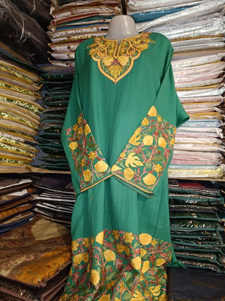 Ari Work Cashmilon Kashmiri Pheran at lowest price ever - Image 2