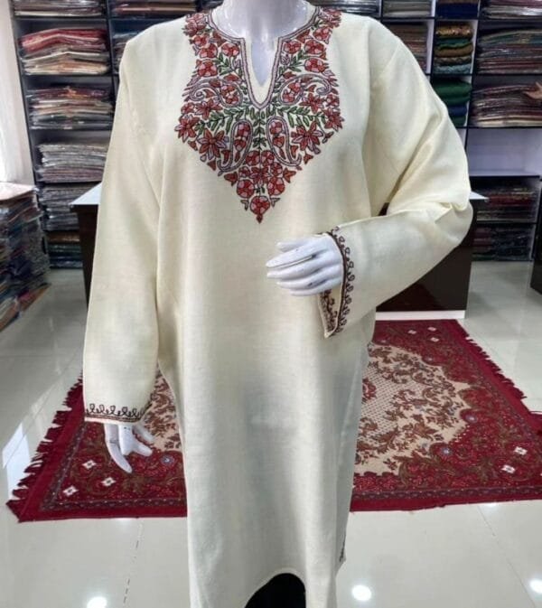 Sozni Work Ladies Woollen Pheran in Beige Color